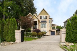 3088 144 Street Surrey, BC V4P 1R1