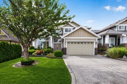 7041 198a Street Langley, BC V2Y 3H6