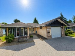 118-14220 19a Avenue Surrey, BC V4A 8K8