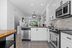 36-16228 16 Avenue Surrey, BC V4A 1S7