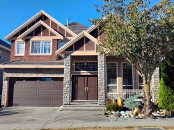 14197 62b Avenue Surrey, BC V3X 0B3