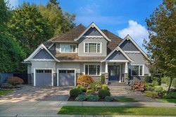 3875 156a Street Surrey, BC V3Z 1X4