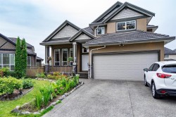 16492 104a Avenue Surrey, BC V4N 5S6