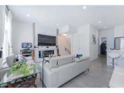2-11267 133 Street Surrey, BC V3R 0E3