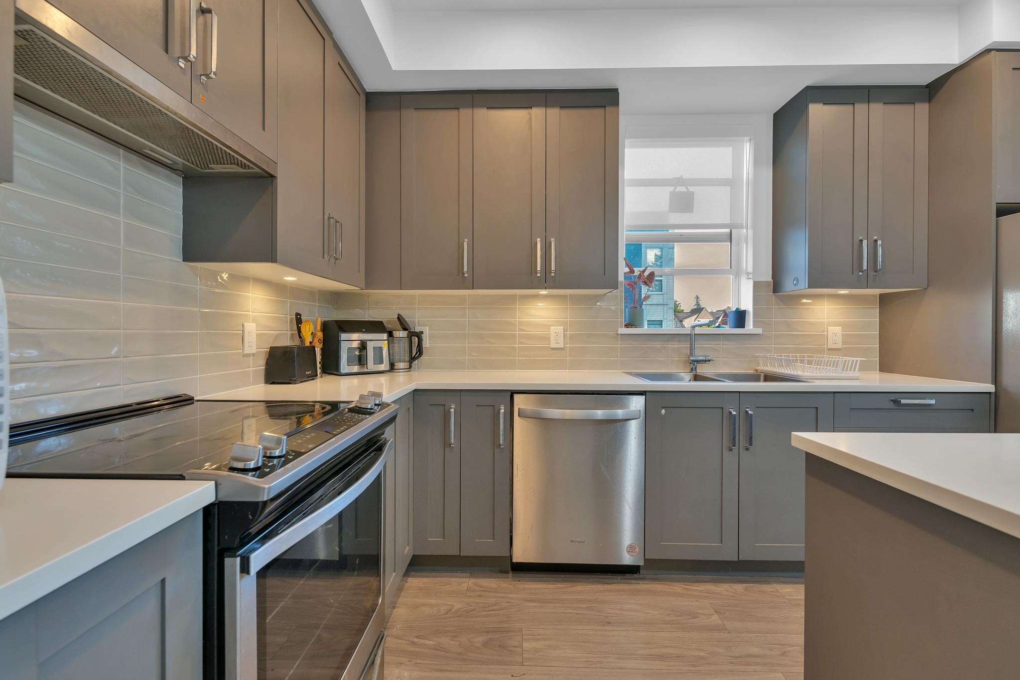 214-18811 72 Avenue, Surrey, BC