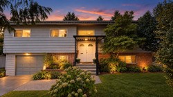 11443 75 Avenue Delta, BC V4C 1H4