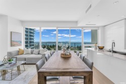 1106-1500 Martin Street White Rock, BC V4B 0C2