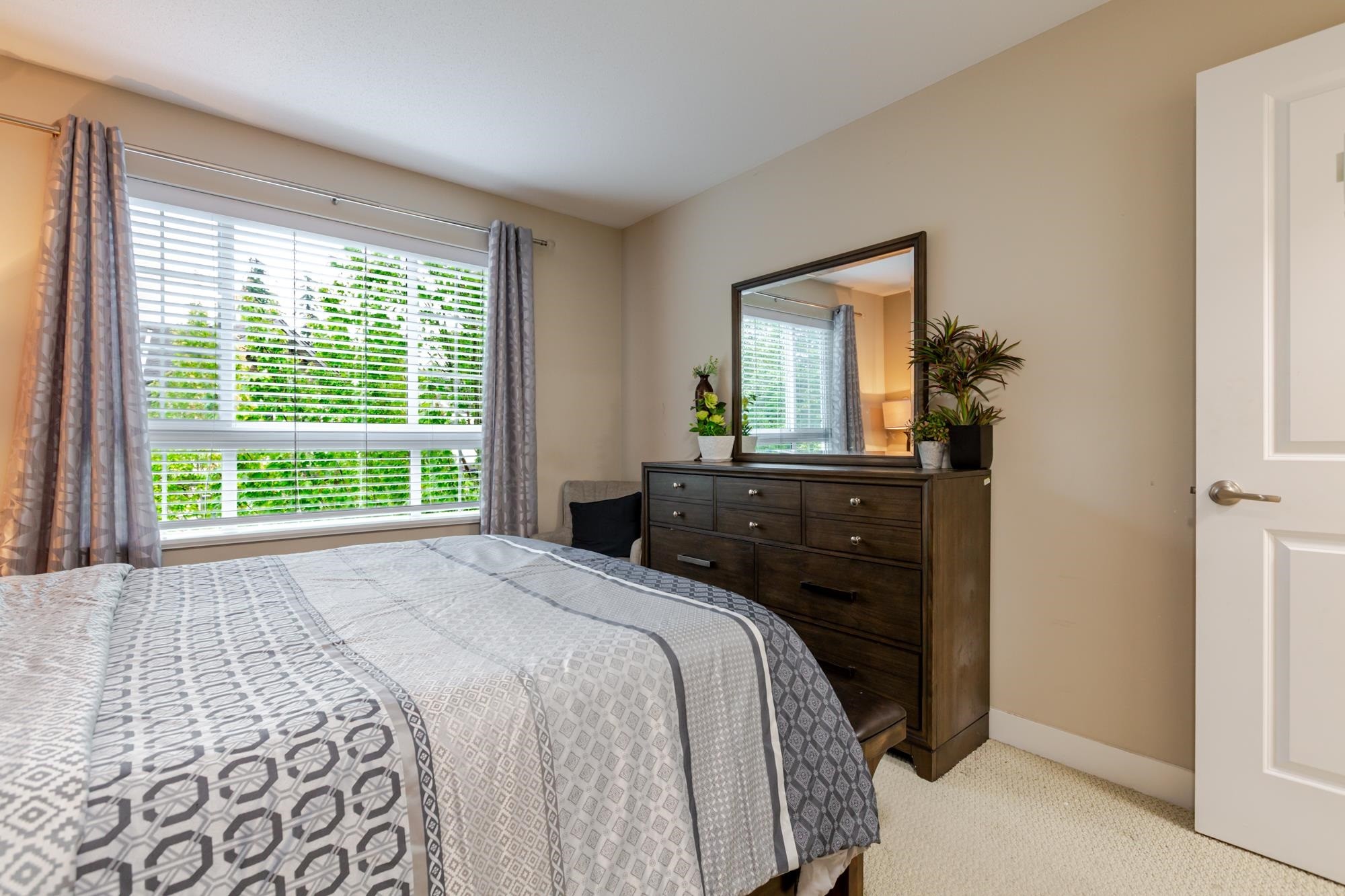54-21867 50 Avenue, Langley, BC