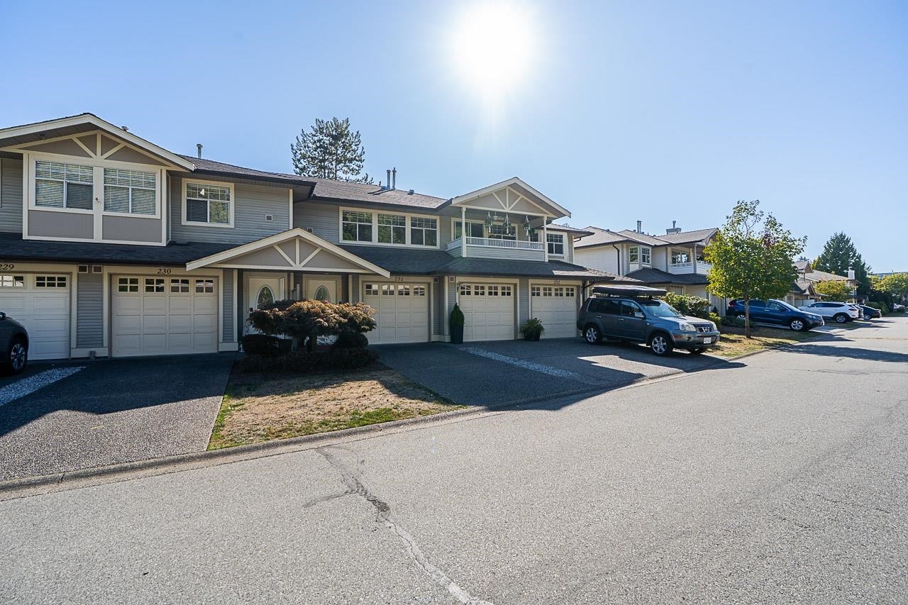 231-20391 96 Avenue, Surrey, BC