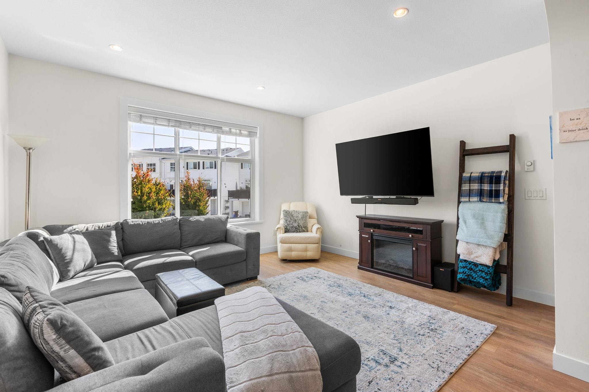 53-27735 Roundhouse Drive, Abbotsford, BC