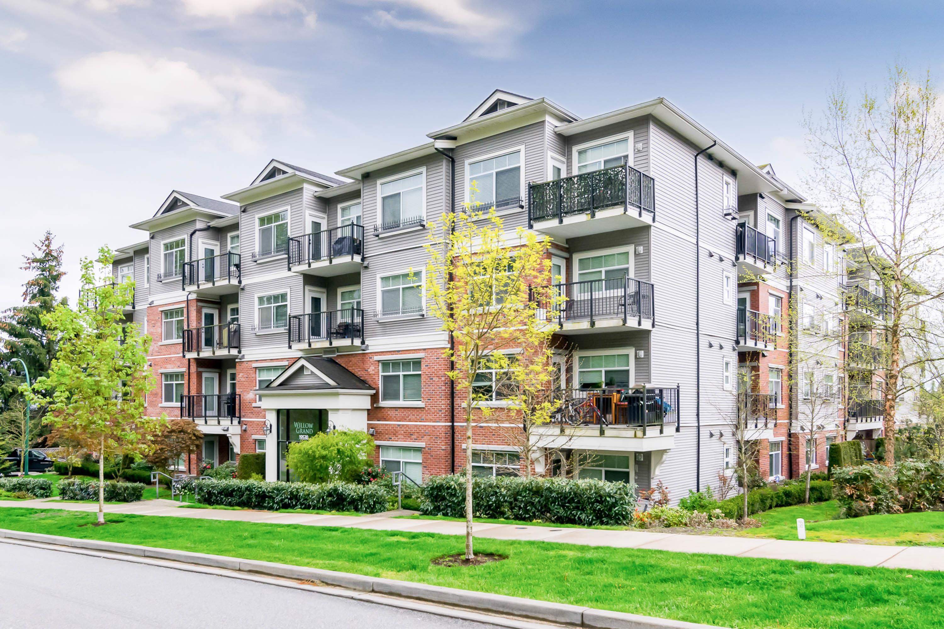 107-19530 65 Avenue, Surrey, BC