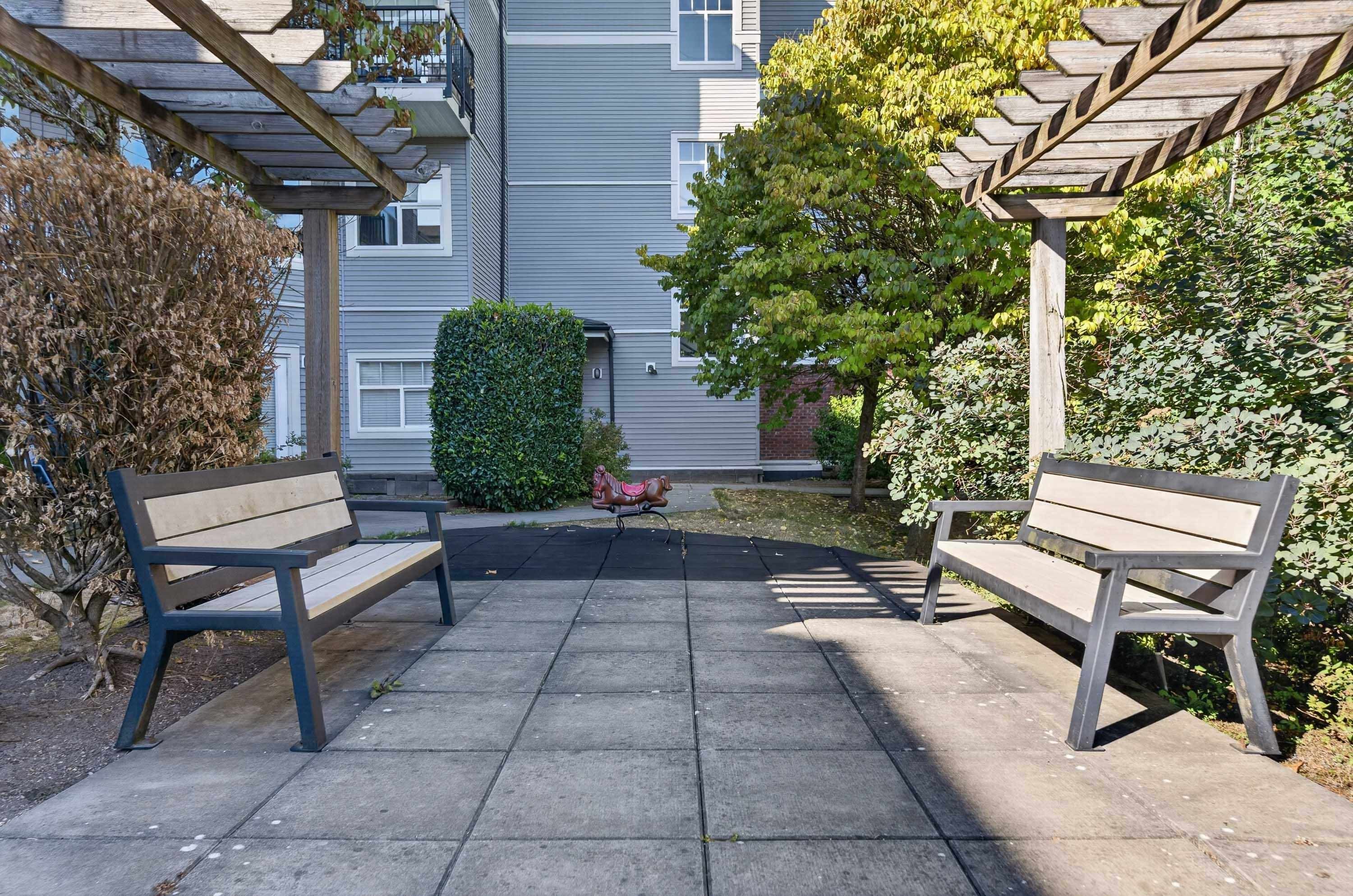 107-19530 65 Avenue, Surrey, BC