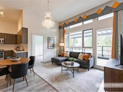 15628 104 Avenue Surrey, BC V4N 2J3
