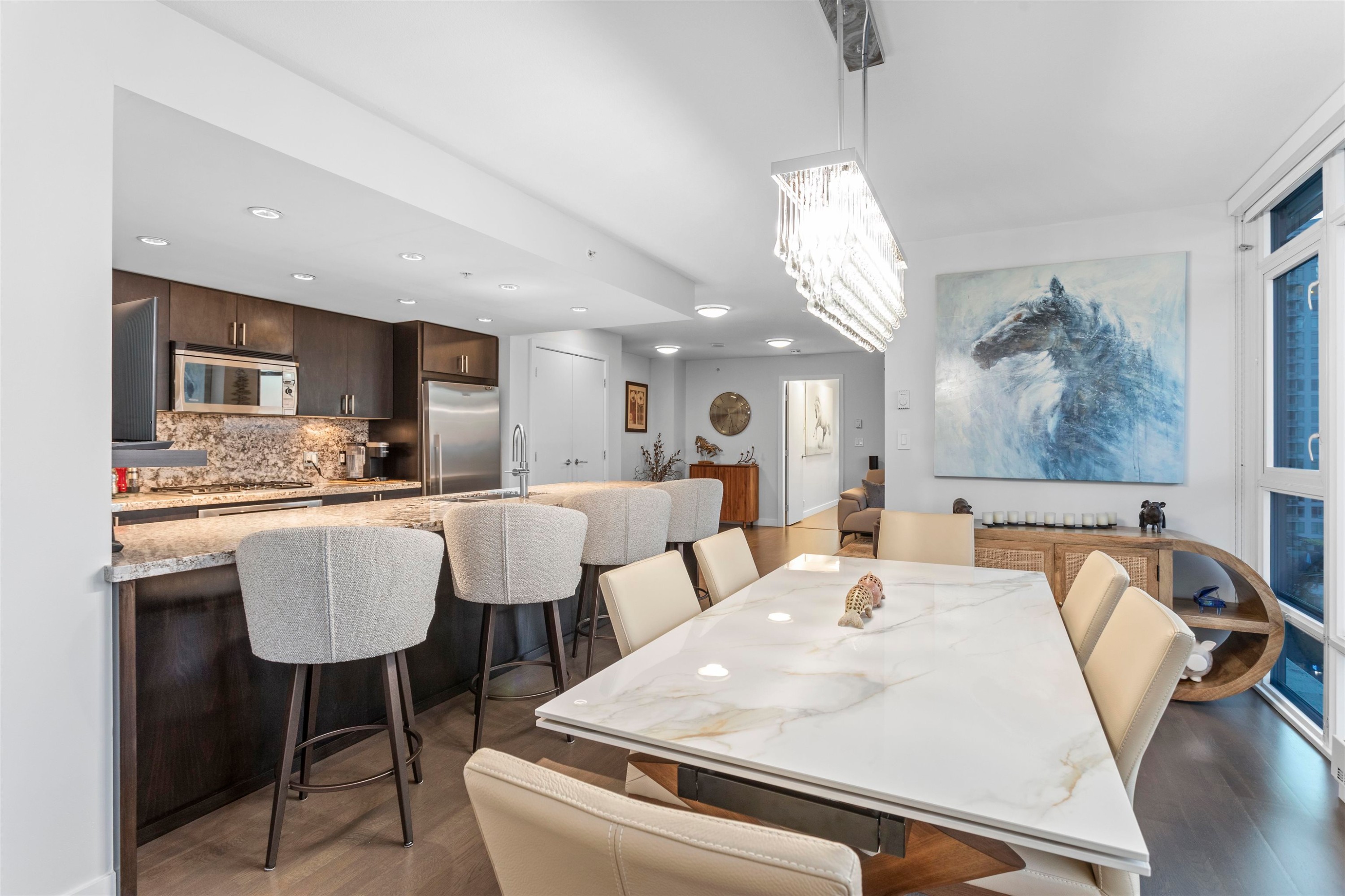 1202-1455 George Street, White Rock, BC