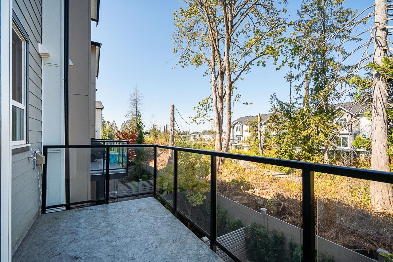 8-7670 207 Street, Langley, BC