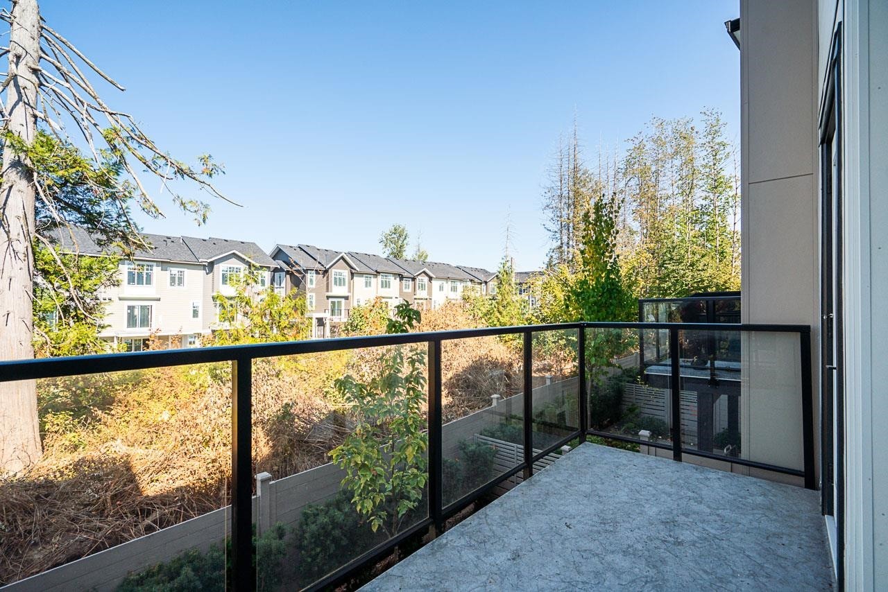 8-7670 207 Street, Langley, BC