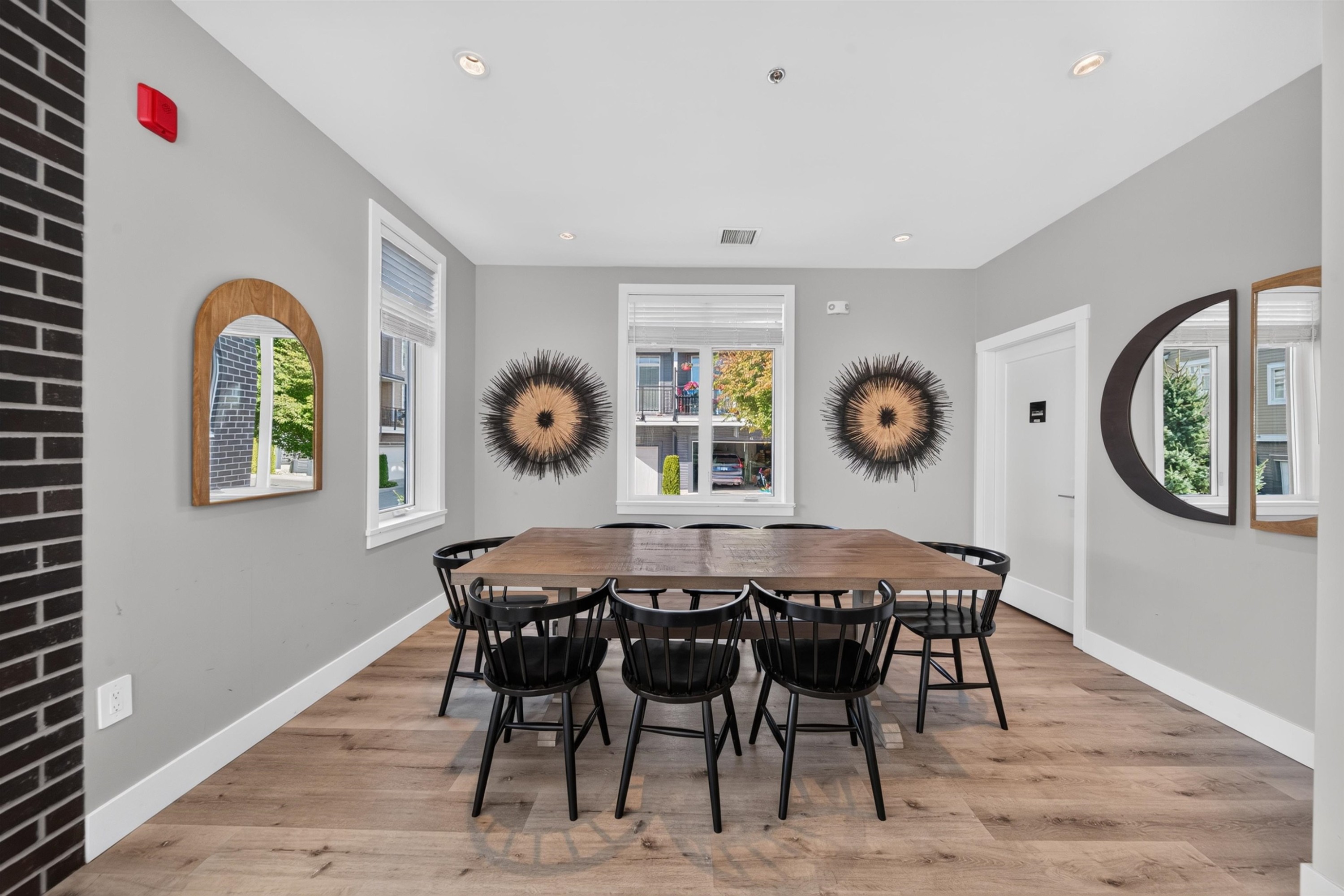 13-2070 Oak Meadows Drive, Surrey, BC