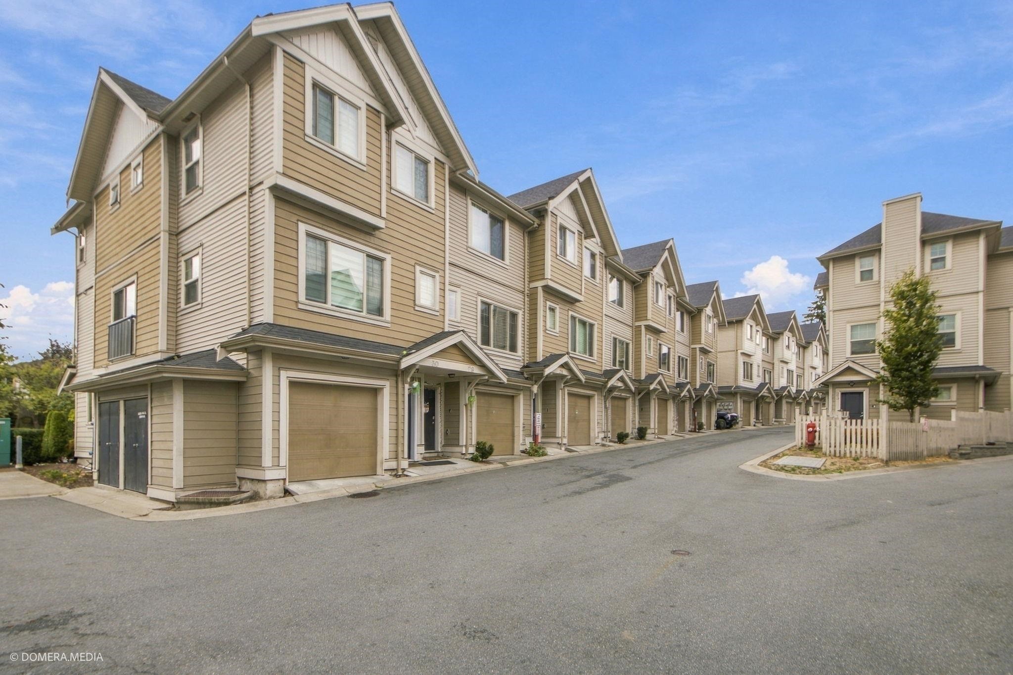 25-19097 64 Avenue, Surrey, BC