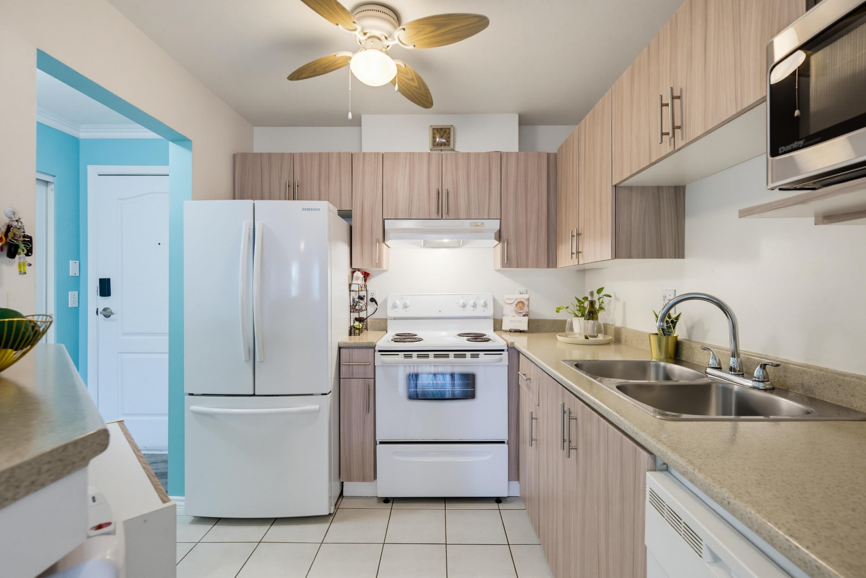 302-5759 Glover Road, Langley, BC