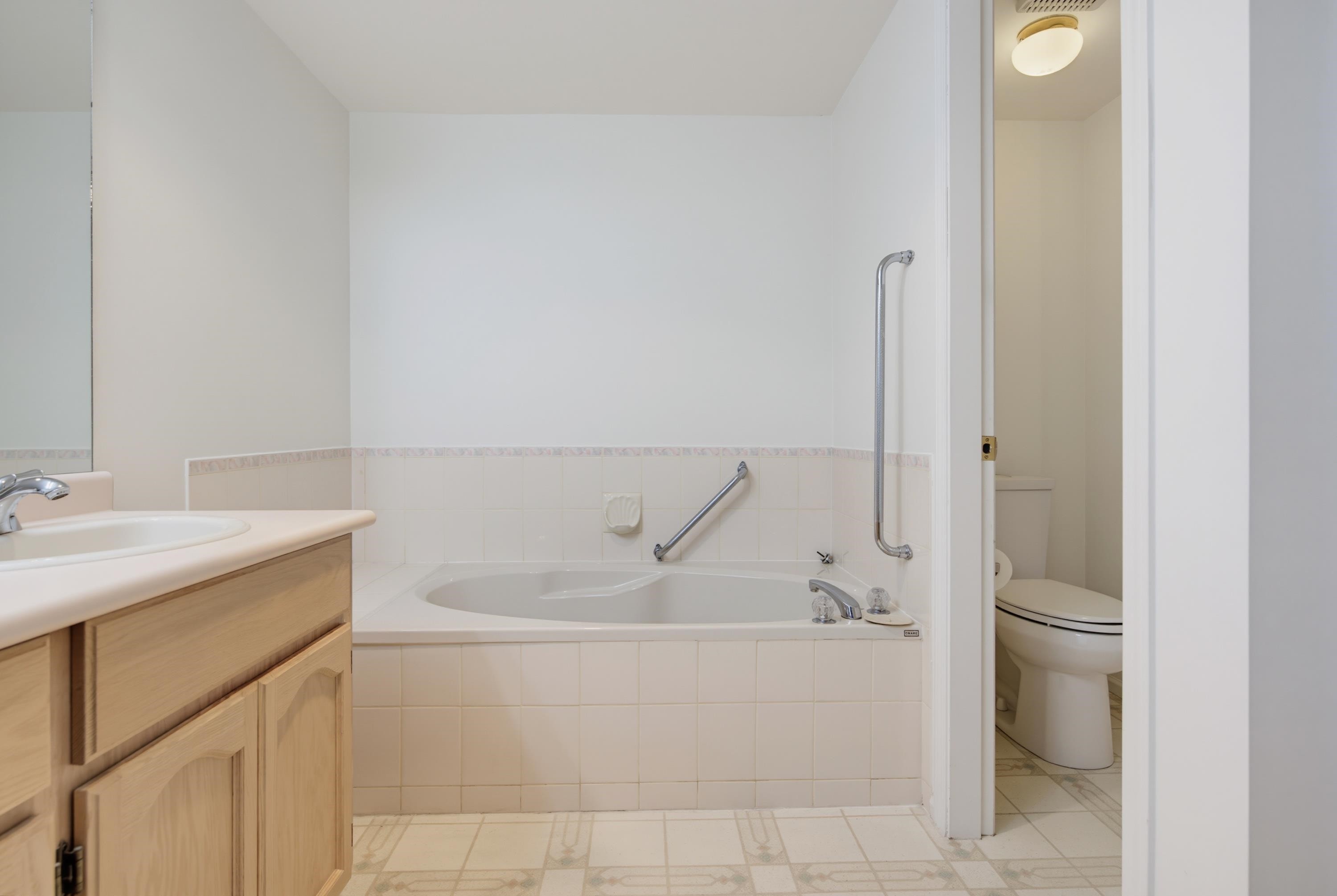 97-8737 212 Street, Langley, BC