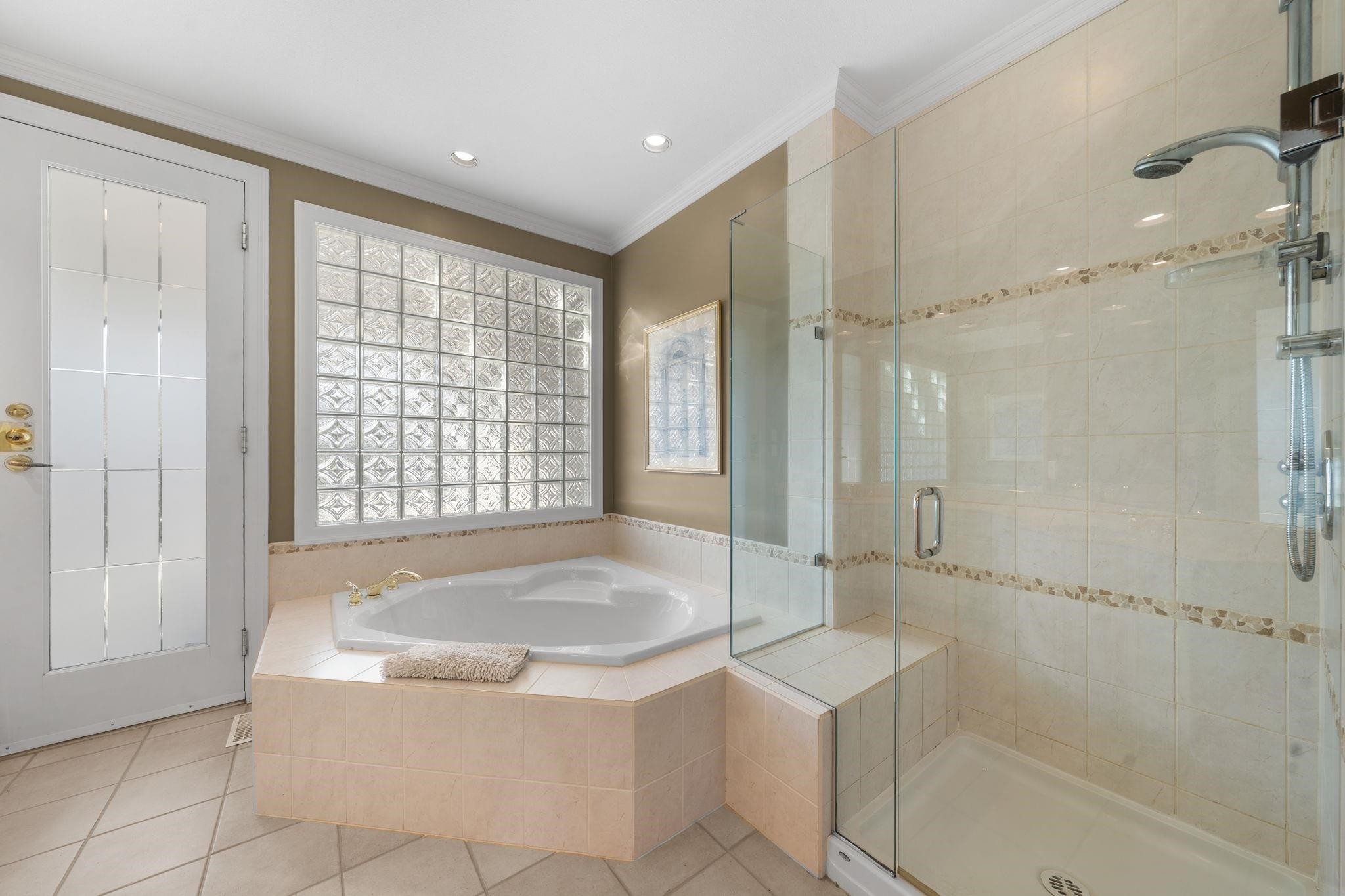 16220 Morgan Creek Crescent, Surrey, BC