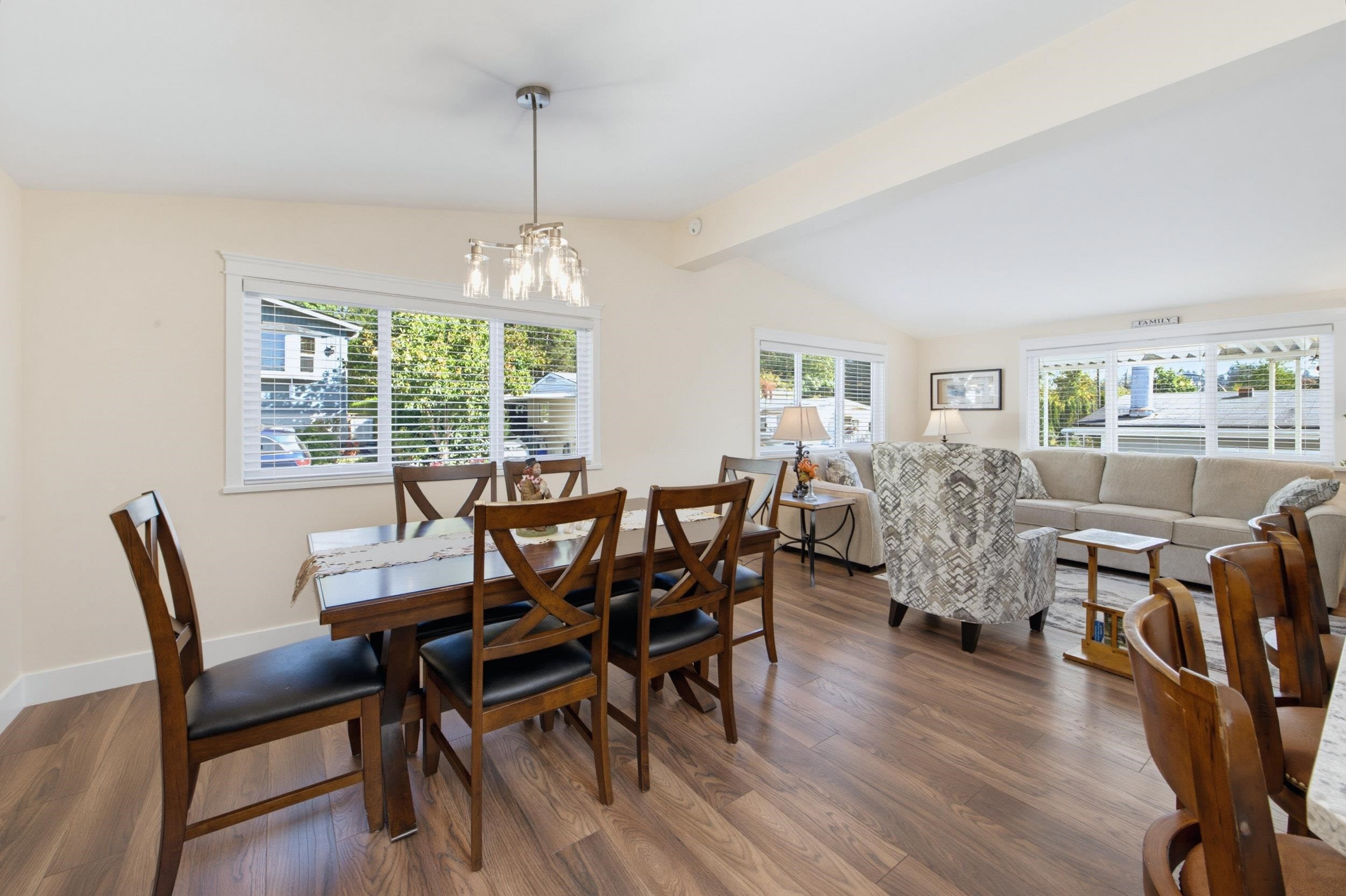 3-27111 0 Avenue, Langley, BC
