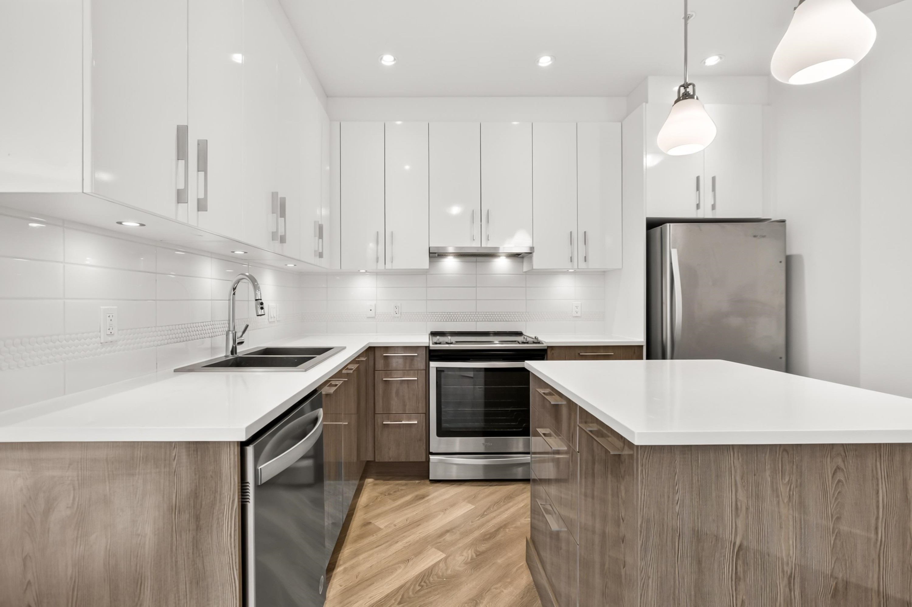218-20829 77A Avenue, Langley, BC