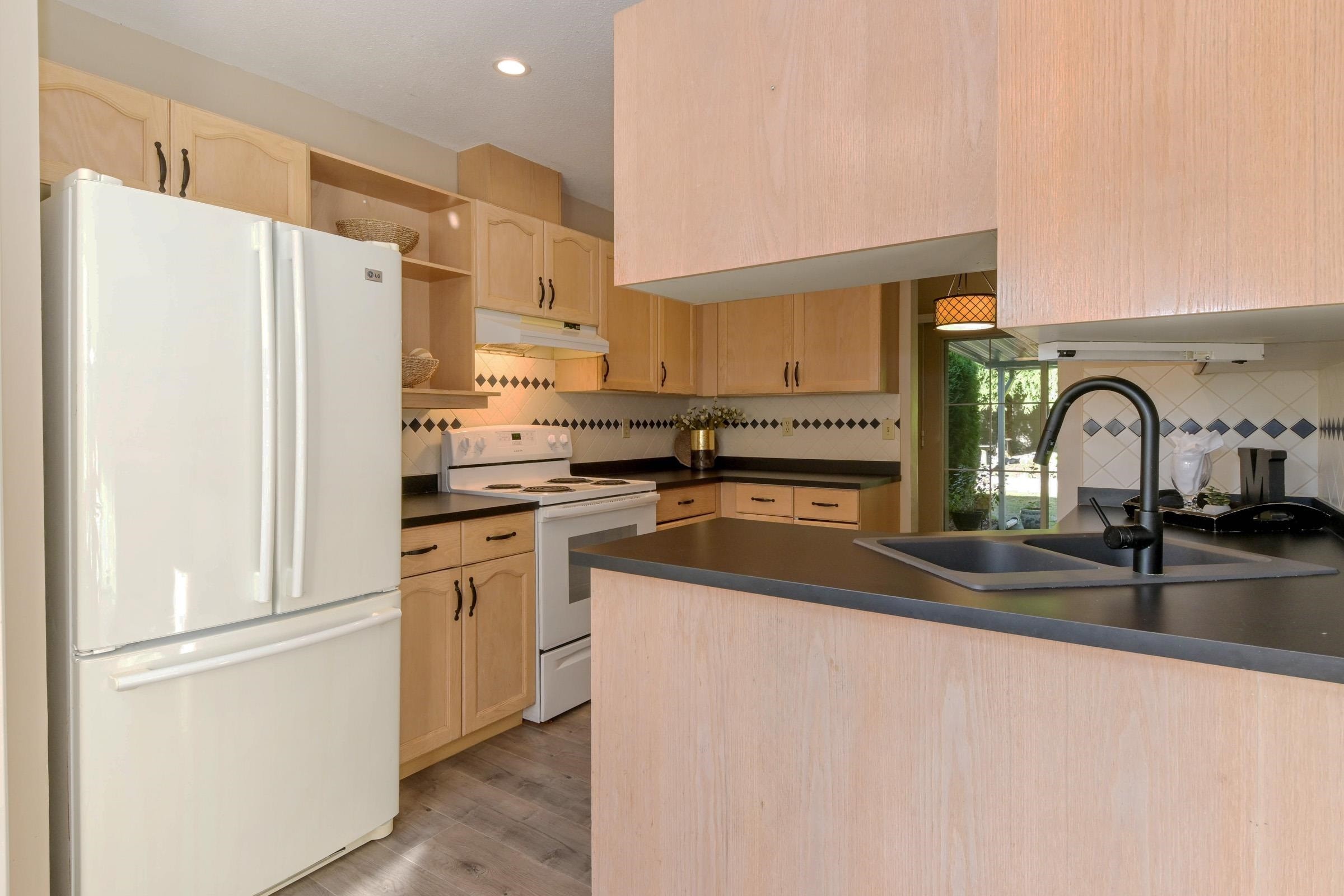39-6140 192 Street, Surrey, BC