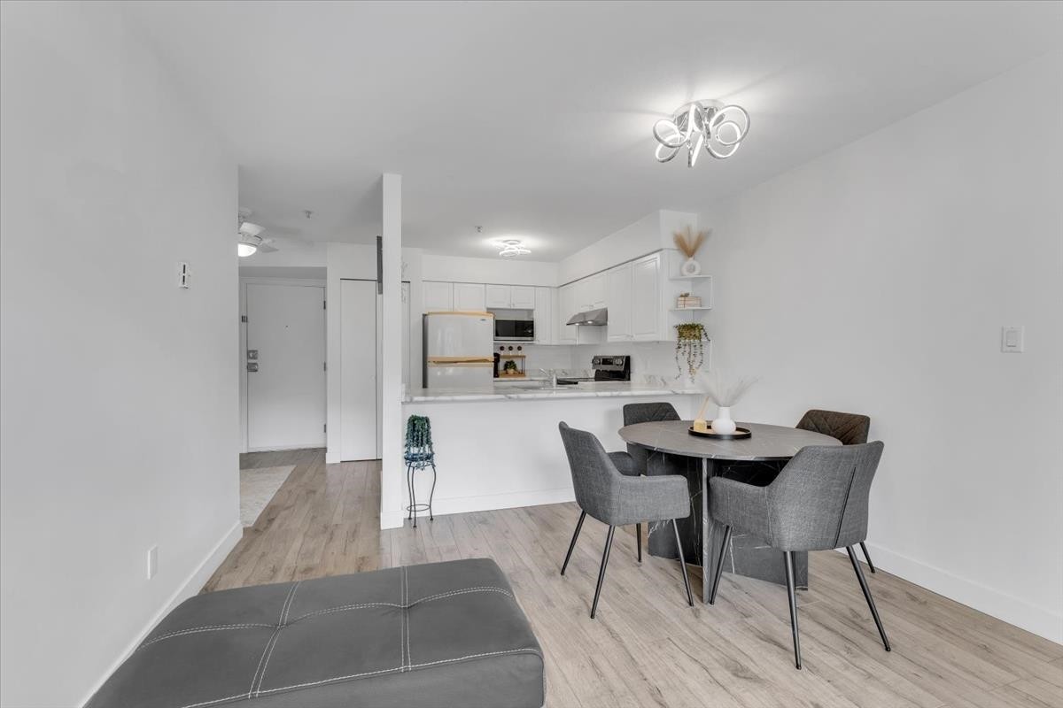 315-7505 138 Street, Surrey, BC