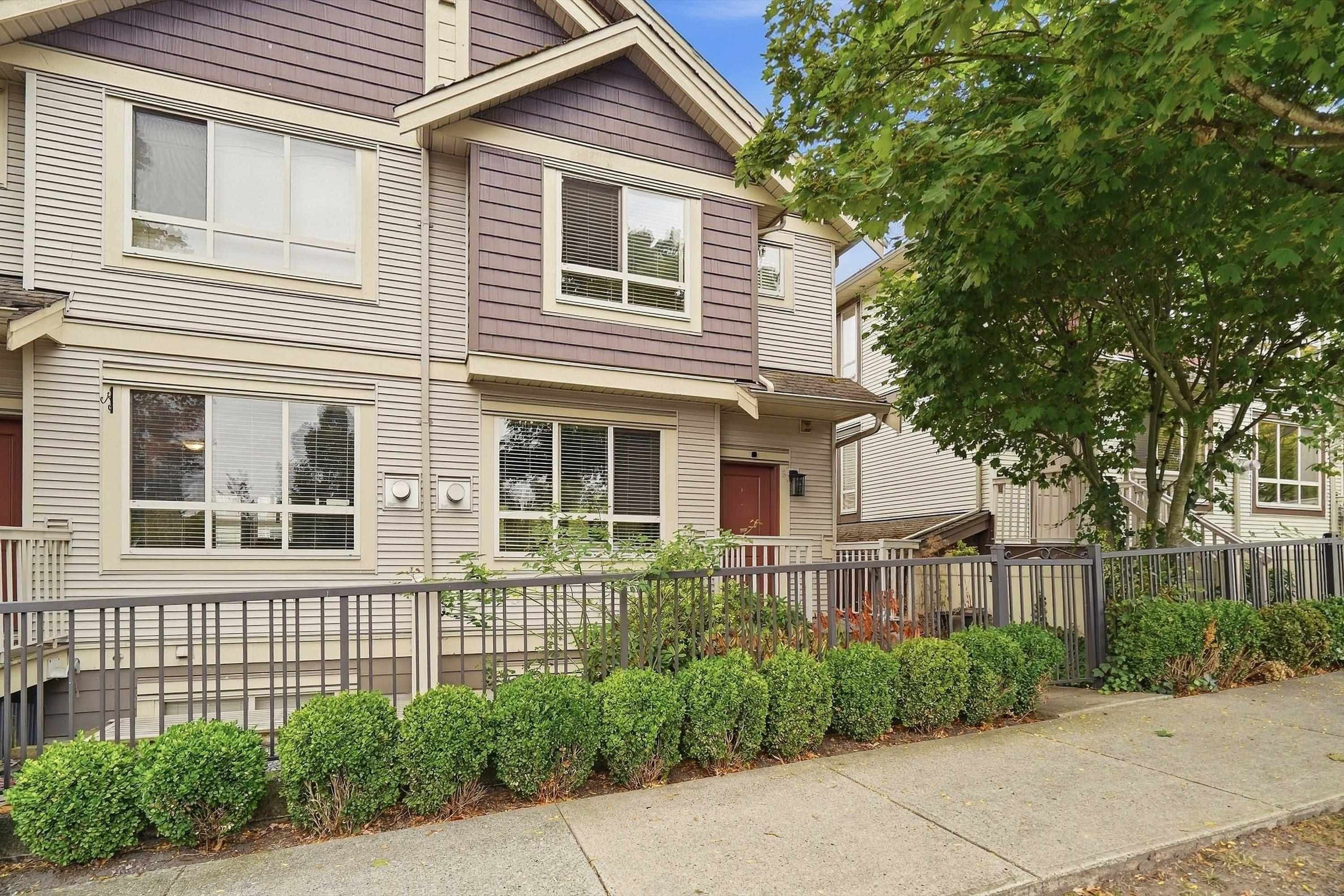 6-19560 68 Avenue, Surrey, BC
