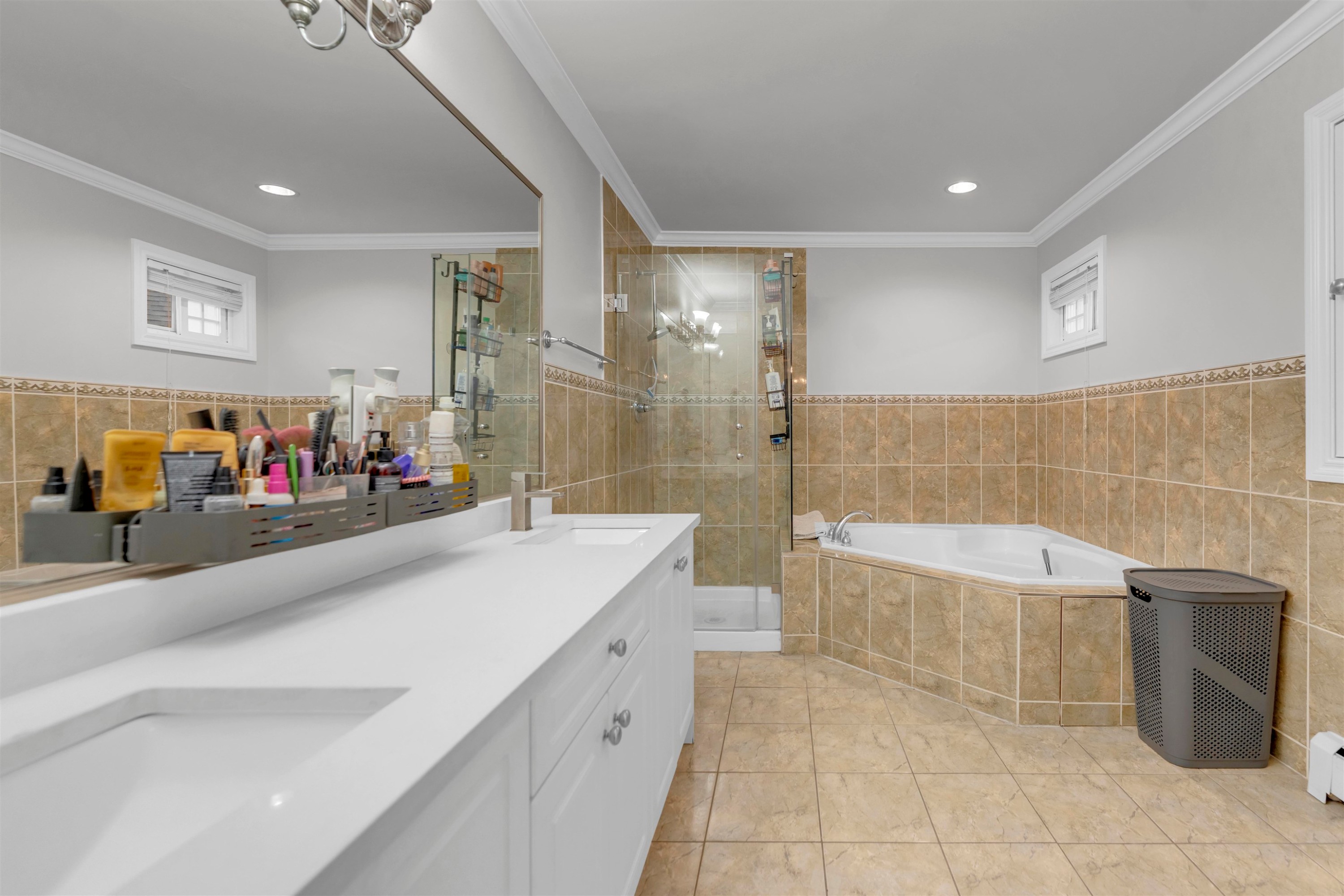 14570 67A Avenue, Surrey, BC