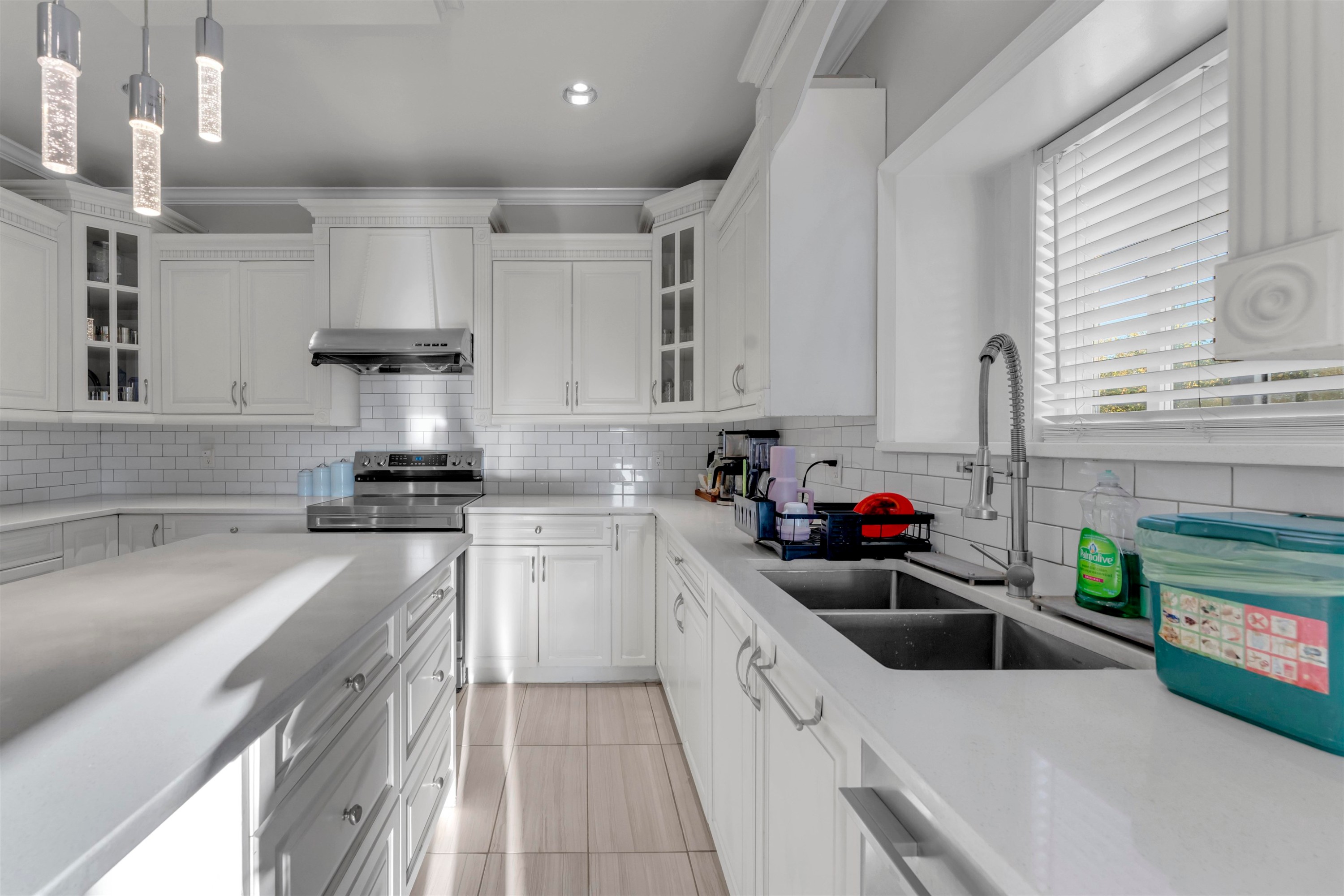 14570 67A Avenue, Surrey, BC