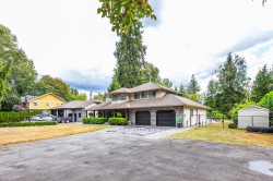 19118 86 Avenue Surrey, BC V4N 6E3
