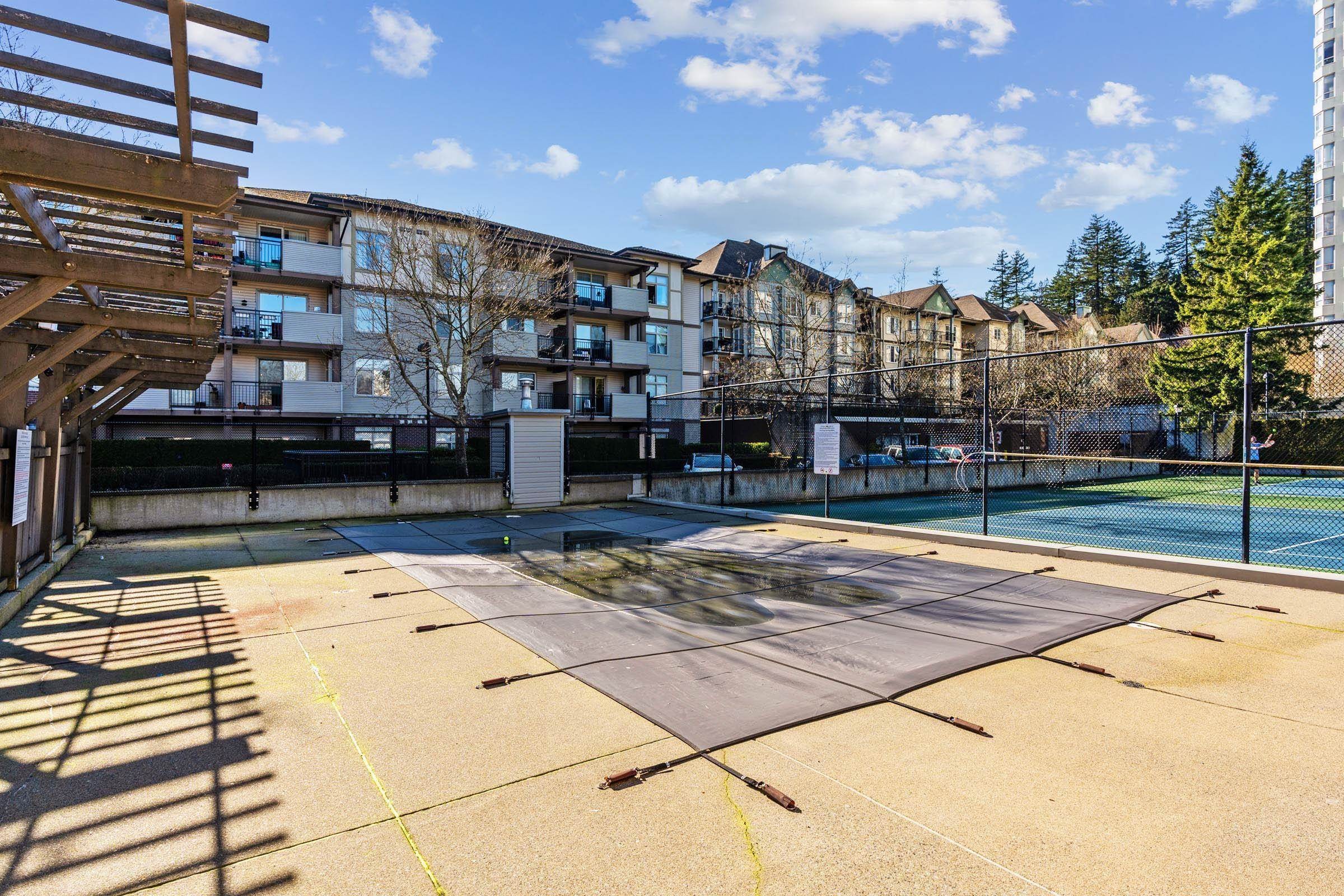 403-10088 148 Street, Surrey, BC