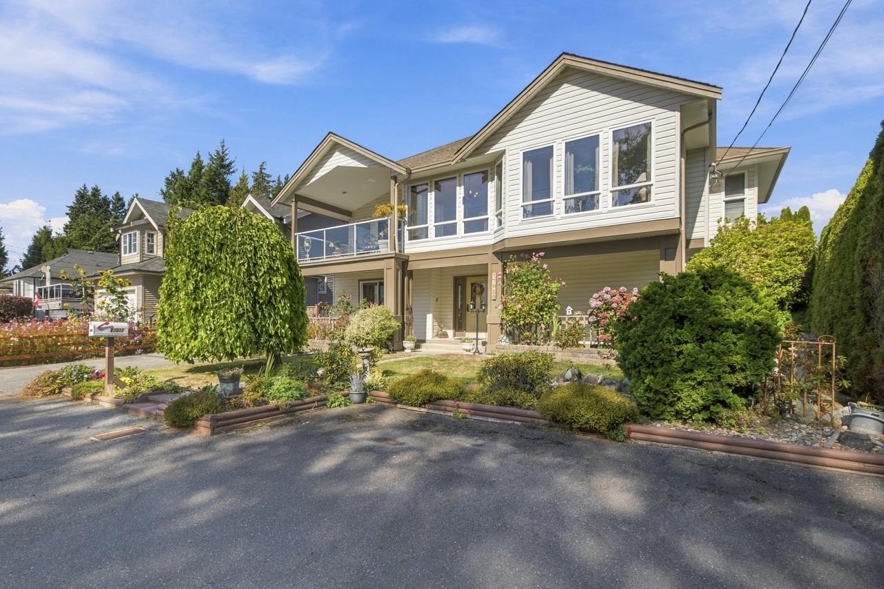 17037 0 Avenue, Surrey, BC