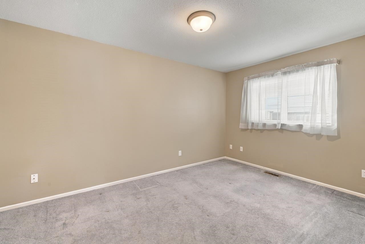 17037 0 Avenue, Surrey, BC