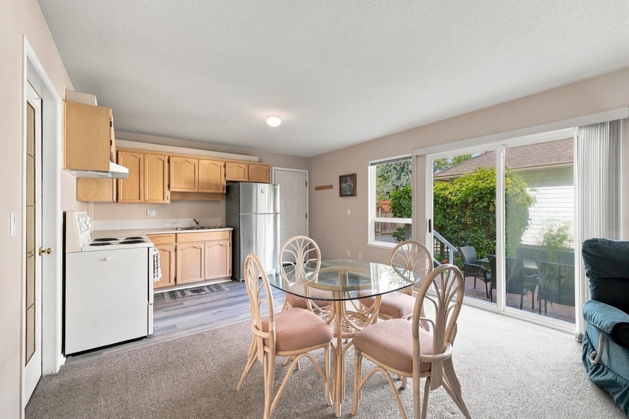 17037 0 Avenue, Surrey, BC