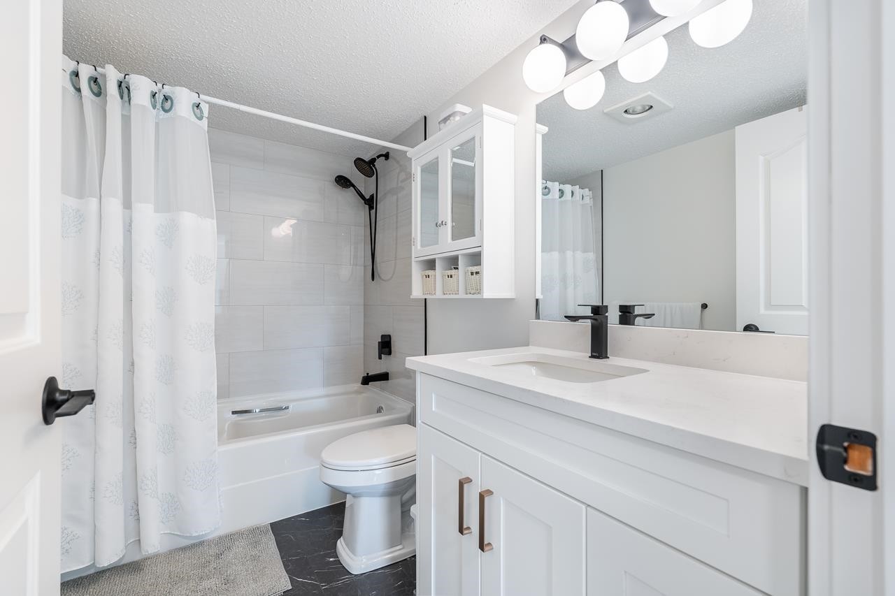 201-3150 Gladwin Road, Abbotsford, BC