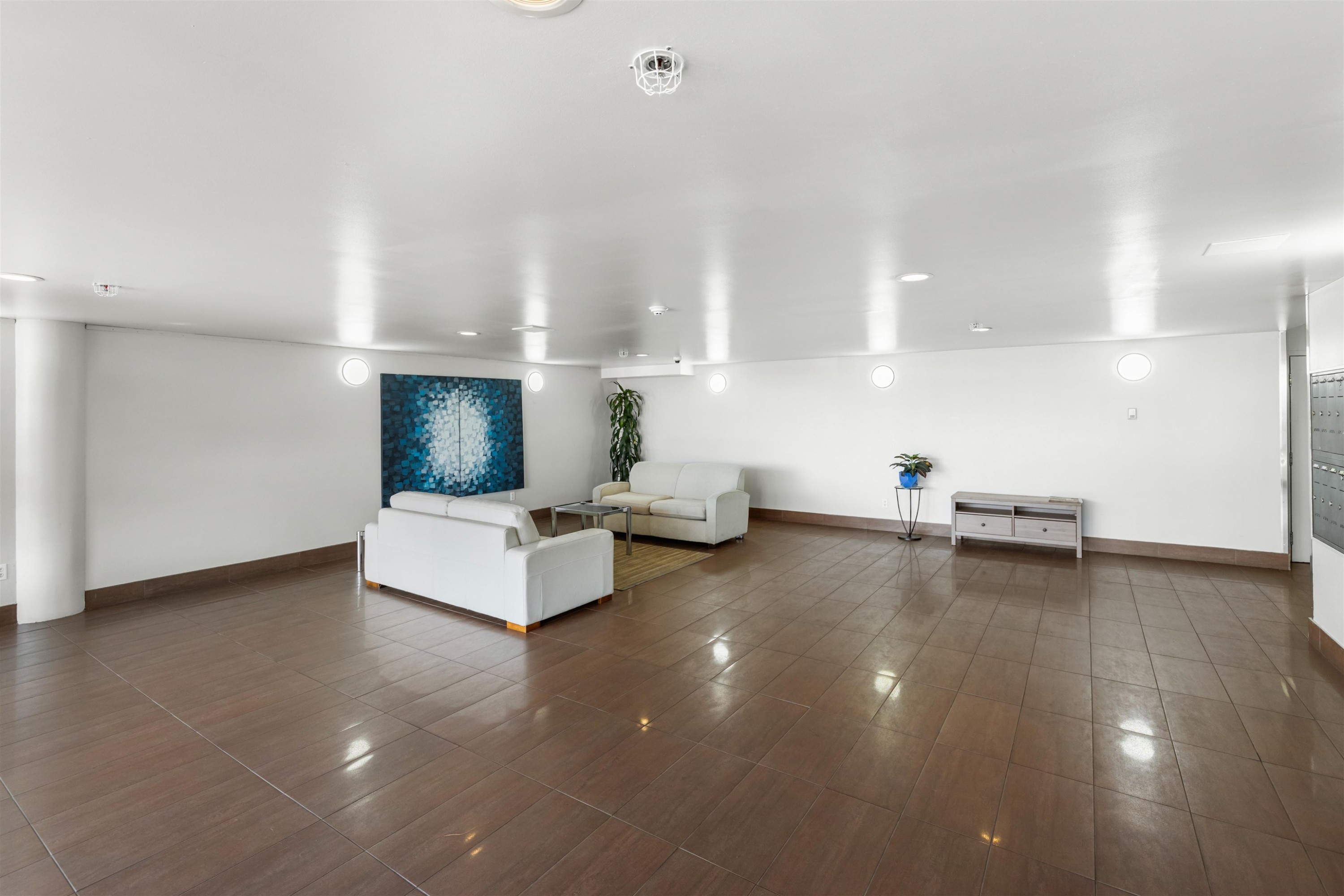306-15233 Pacific Avenue, White Rock, BC