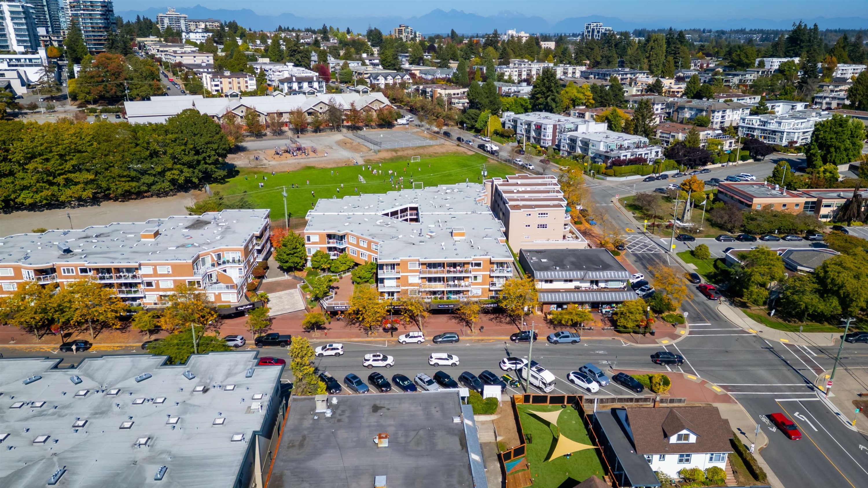 306-15233 Pacific Avenue, White Rock, BC