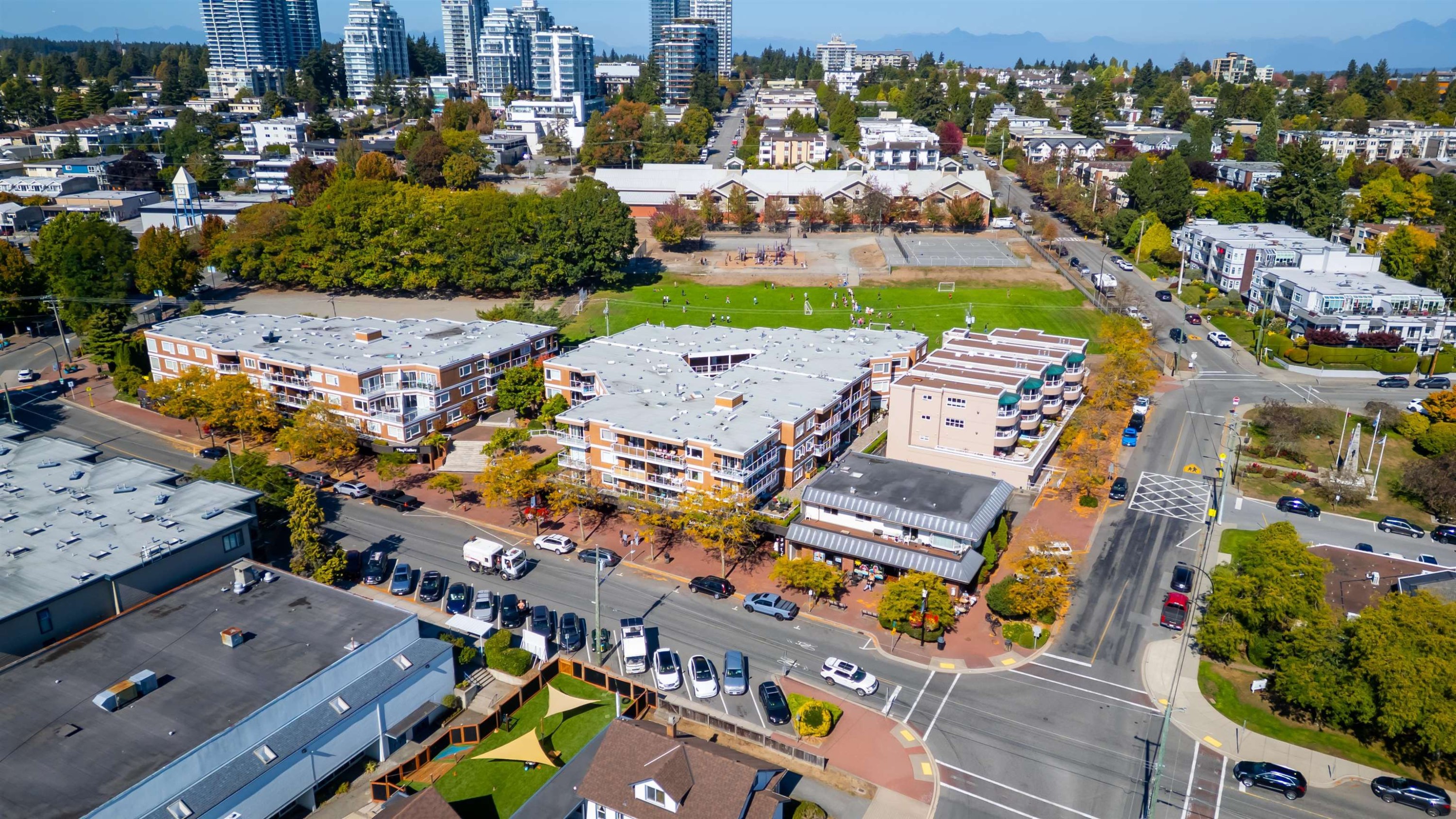 306-15233 Pacific Avenue, White Rock, BC