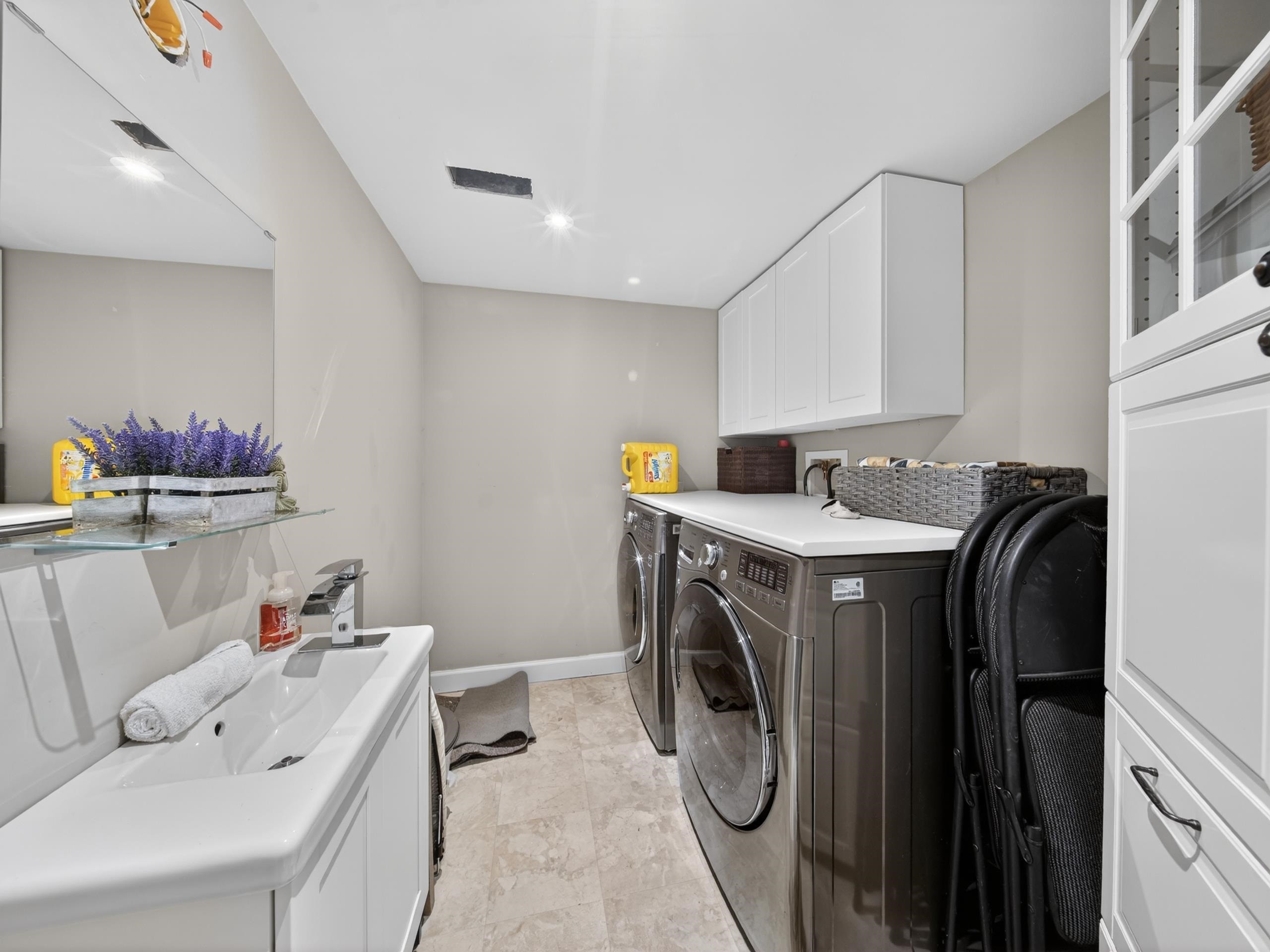 512-13900 Hyland Road, Surrey, BC