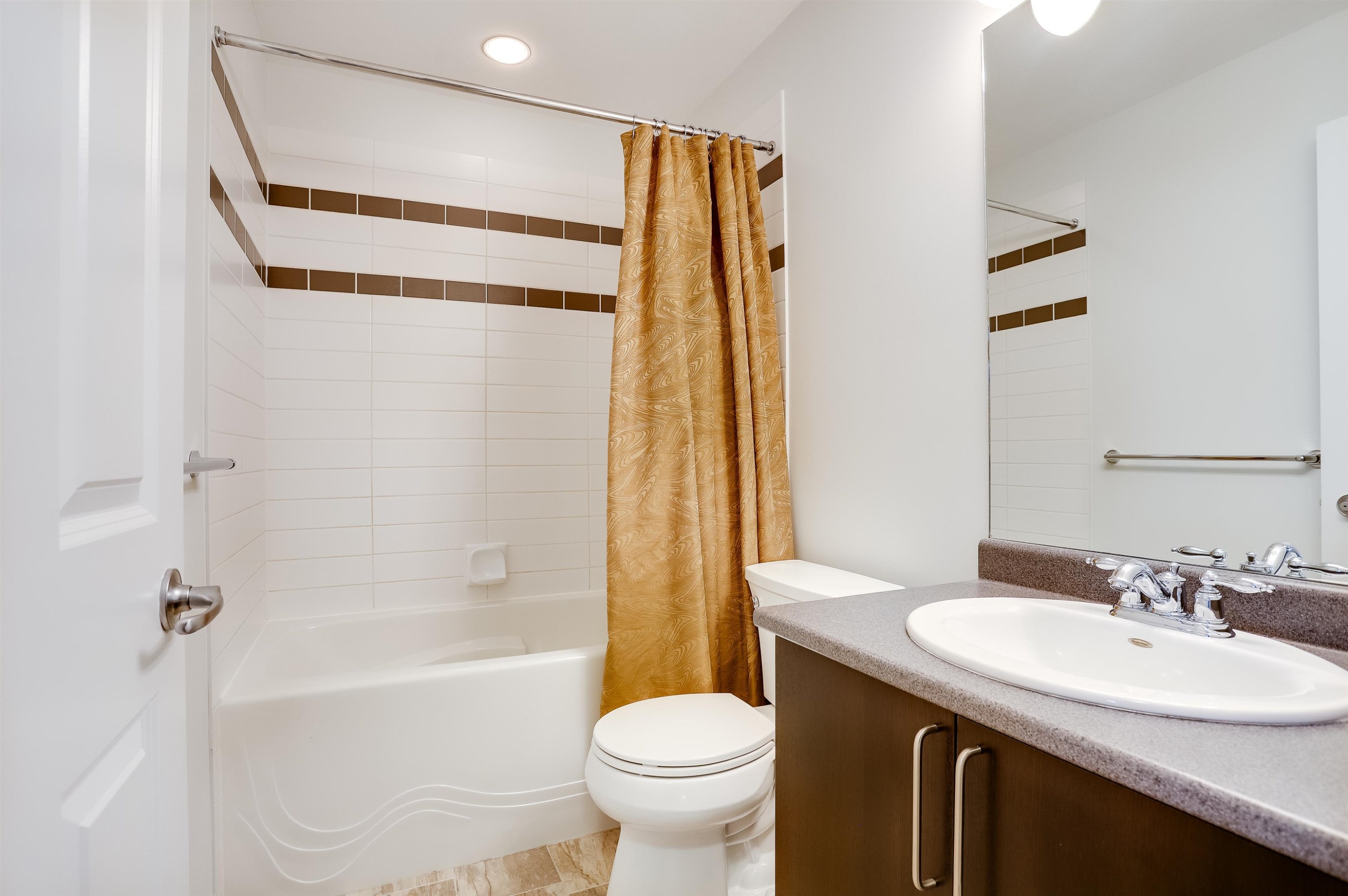 13-6575 192 Street, Surrey, BC
