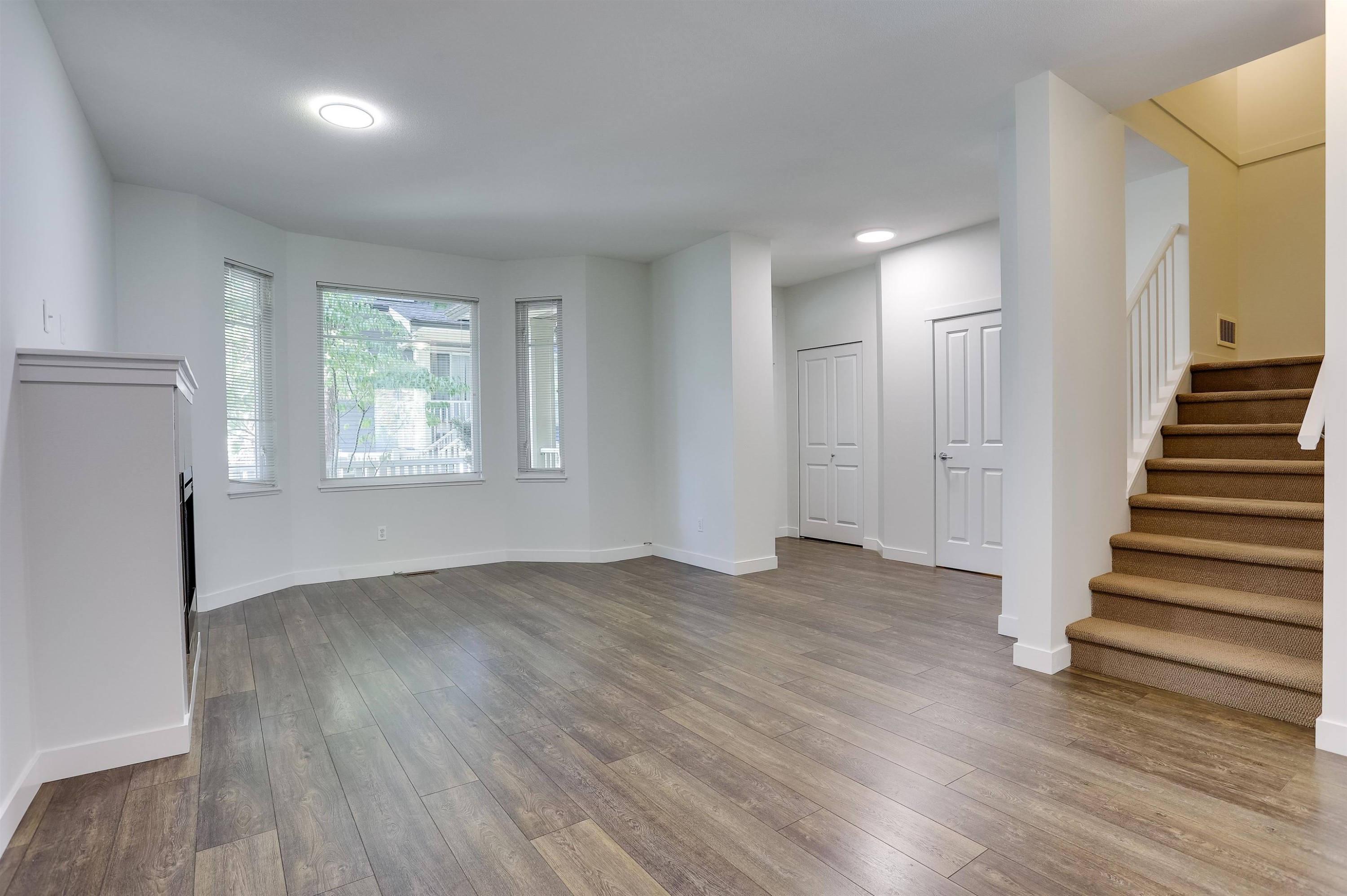 13-6575 192 Street, Surrey, BC