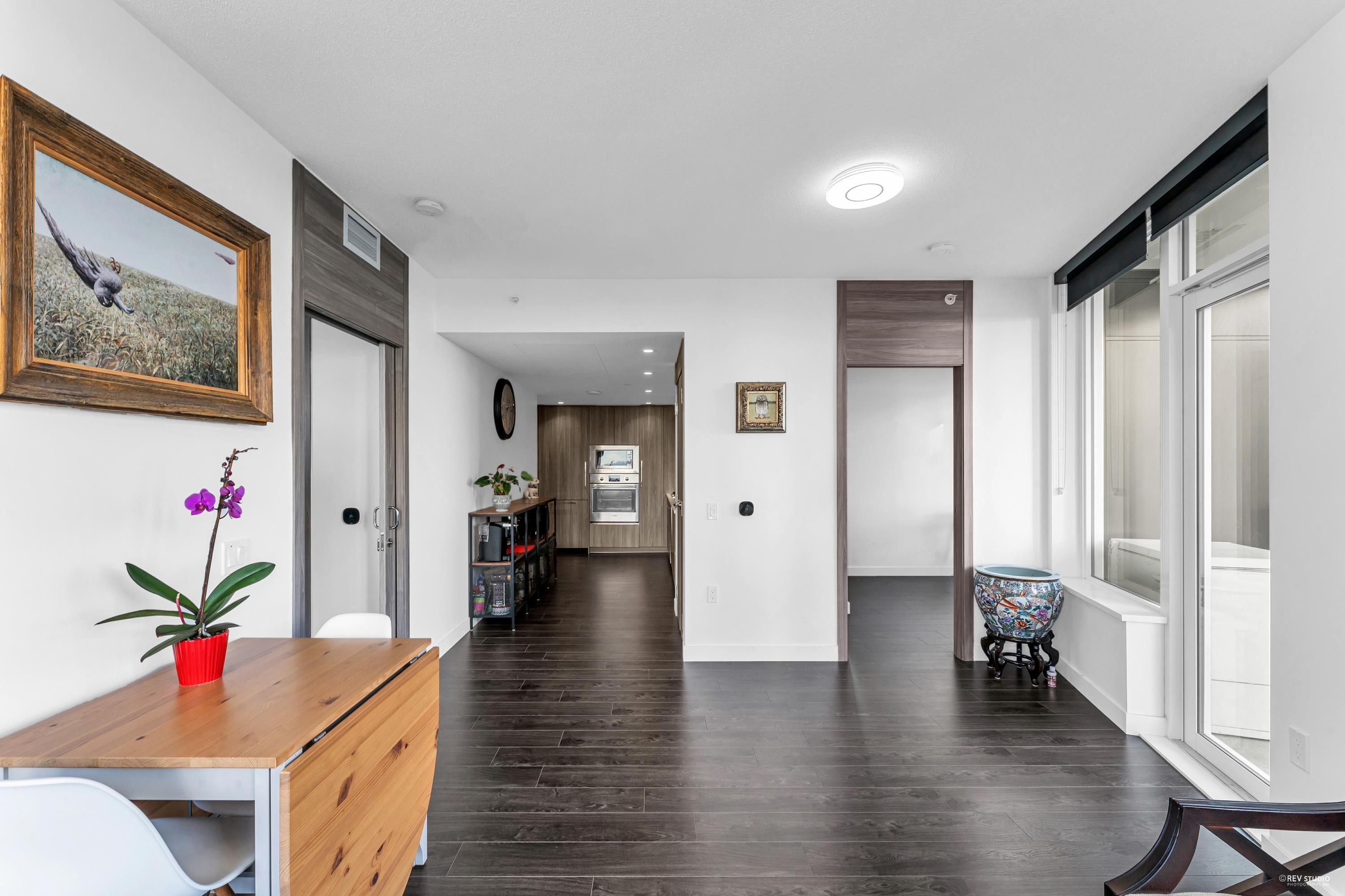 2710-9887 Whalley Boulevard, Surrey, BC