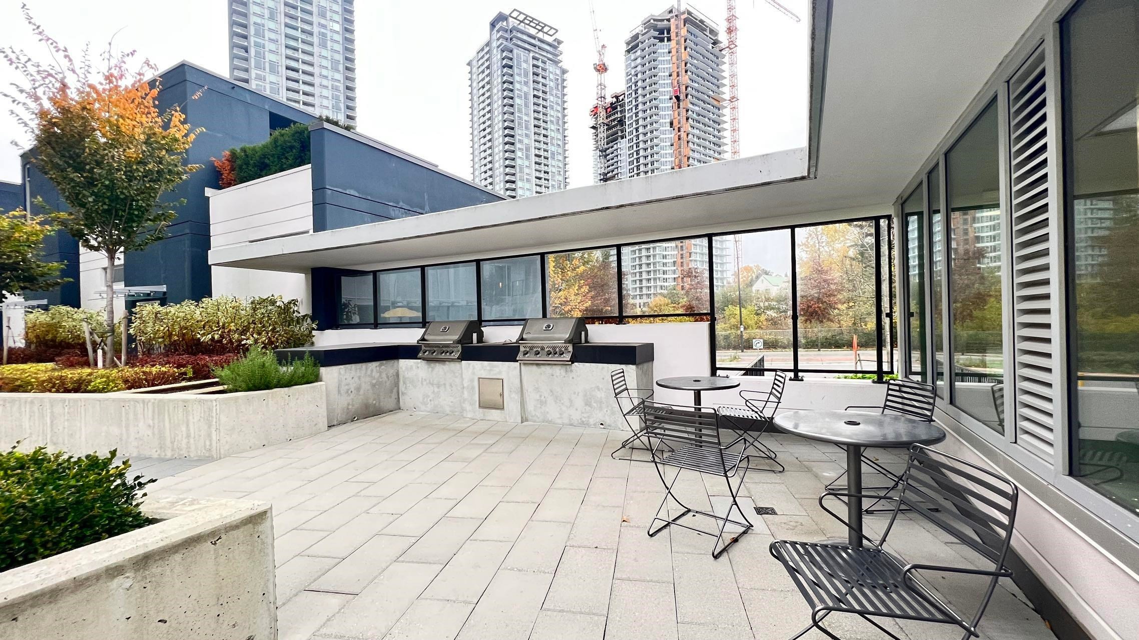2710-9887 Whalley Boulevard, Surrey, BC