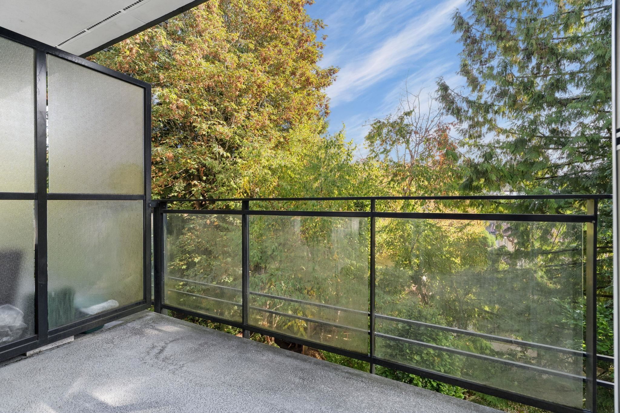 307-13919 Fraser Highway, Surrey, BC