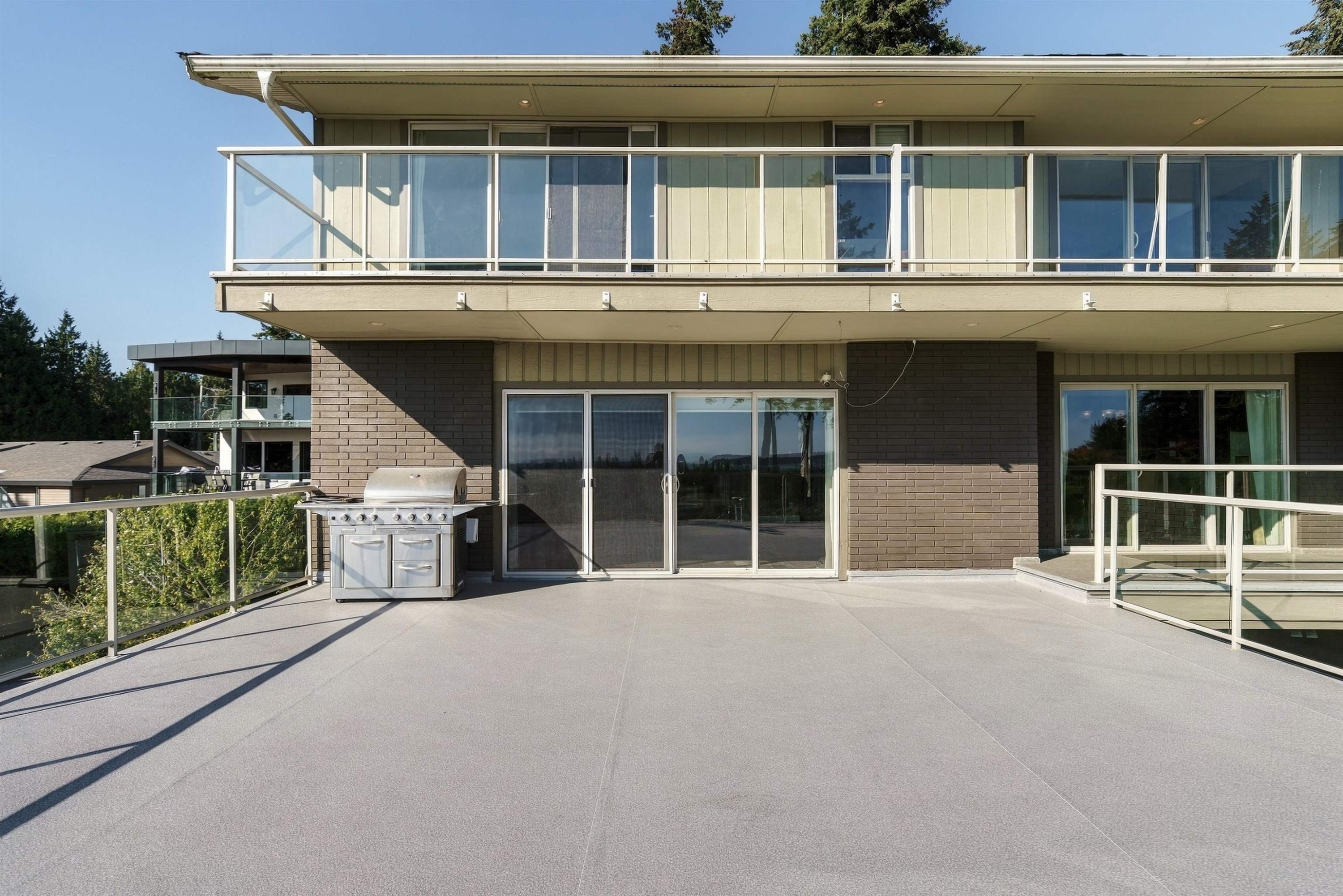 5575 Fairlight Crescent, Delta, BC