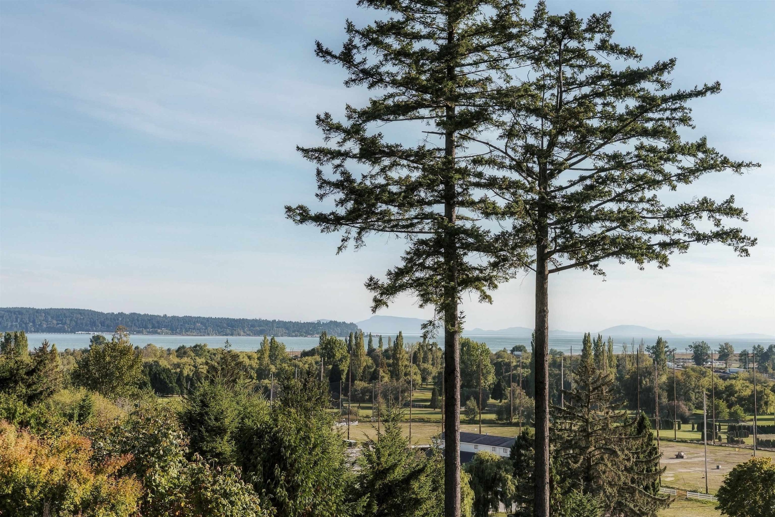 5575 Fairlight Crescent, Delta, BC
