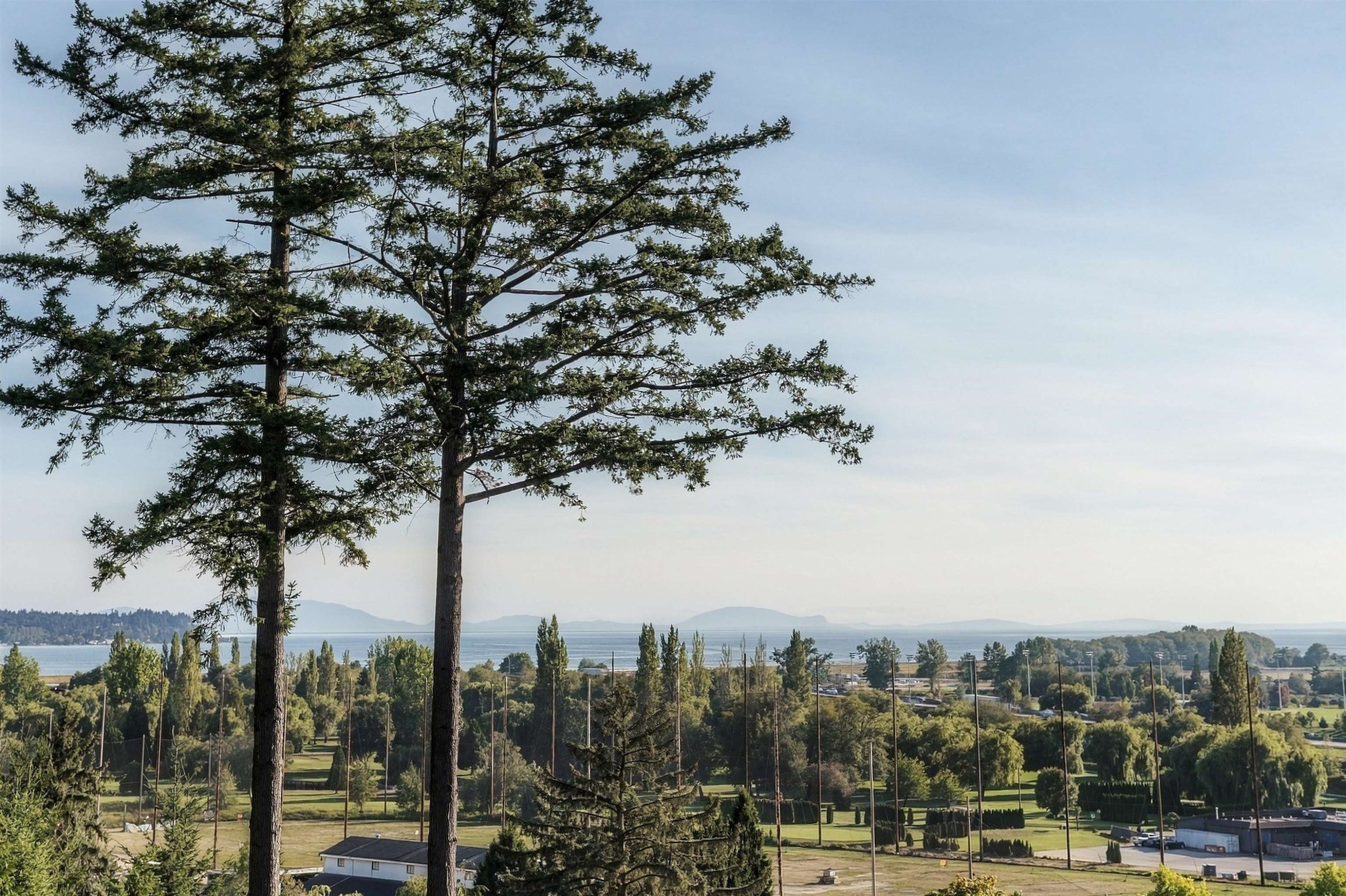 5575 Fairlight Crescent, Delta, BC